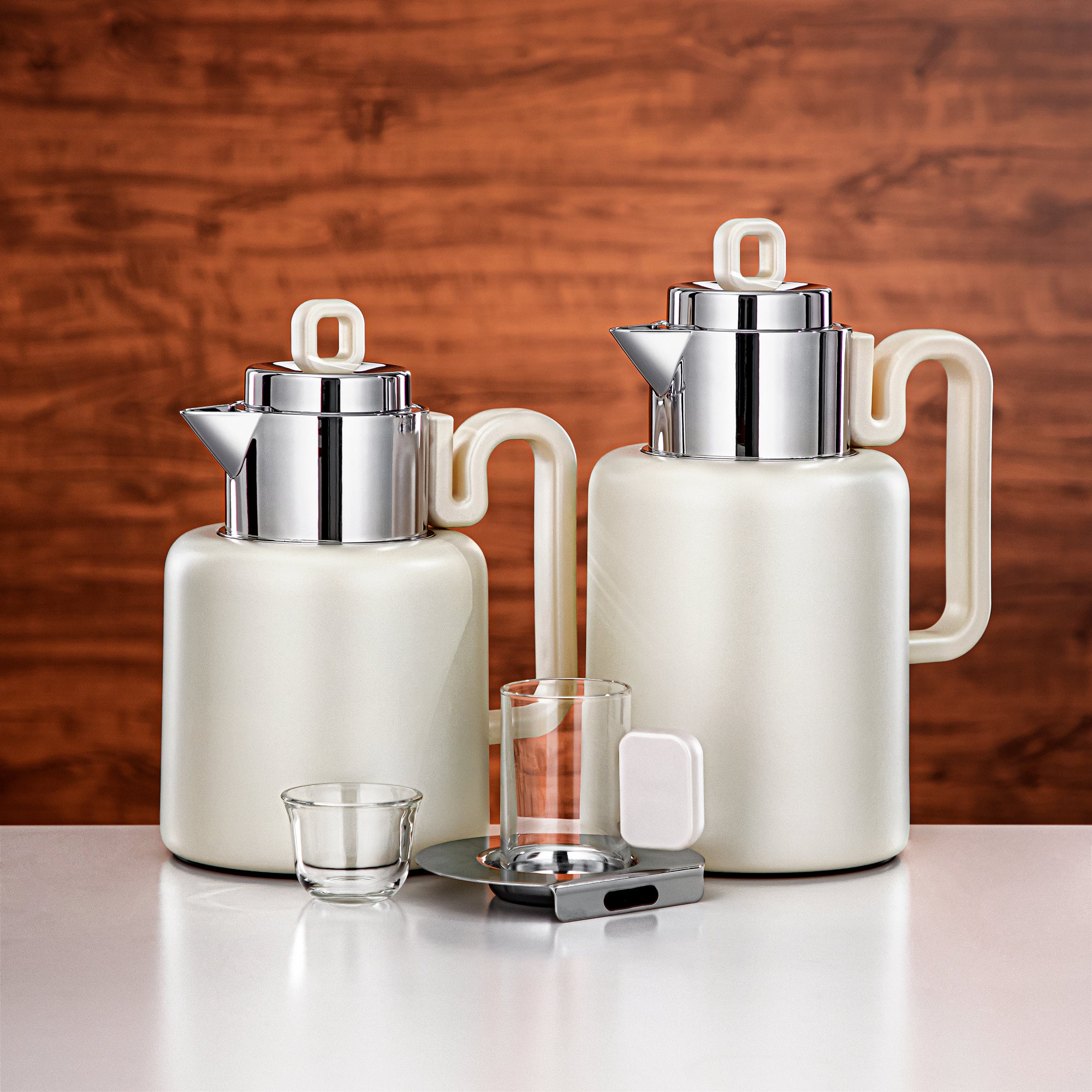 Almarjan Vacuum flask Set 0.5 liter & 1 liter matt pearl white & silver (FG815-21 MPW/C)