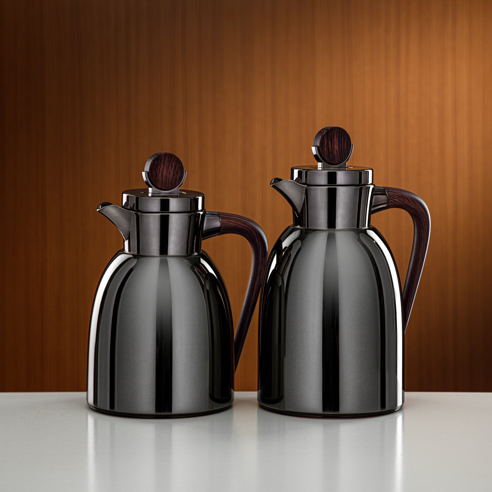 Almarjan Vacuum Flask Set 0.7L & 1L Gun Black & Dark Wood