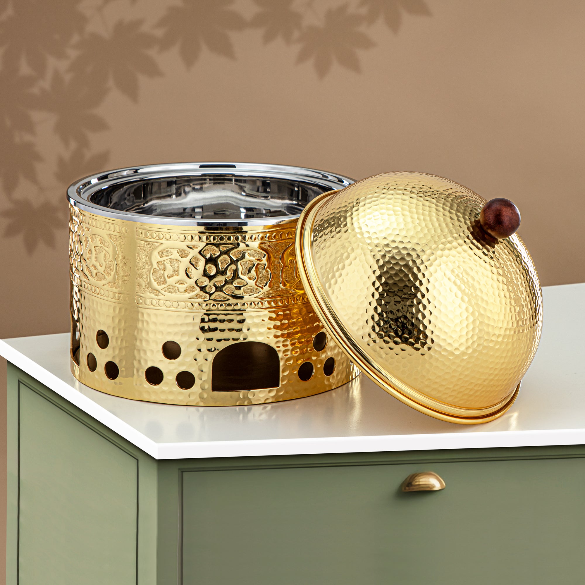 Almarjan Chafing Dish Stainless Steel, 29CM (3 Liters), Gold (MD-3042 A) - Stylish Serveware