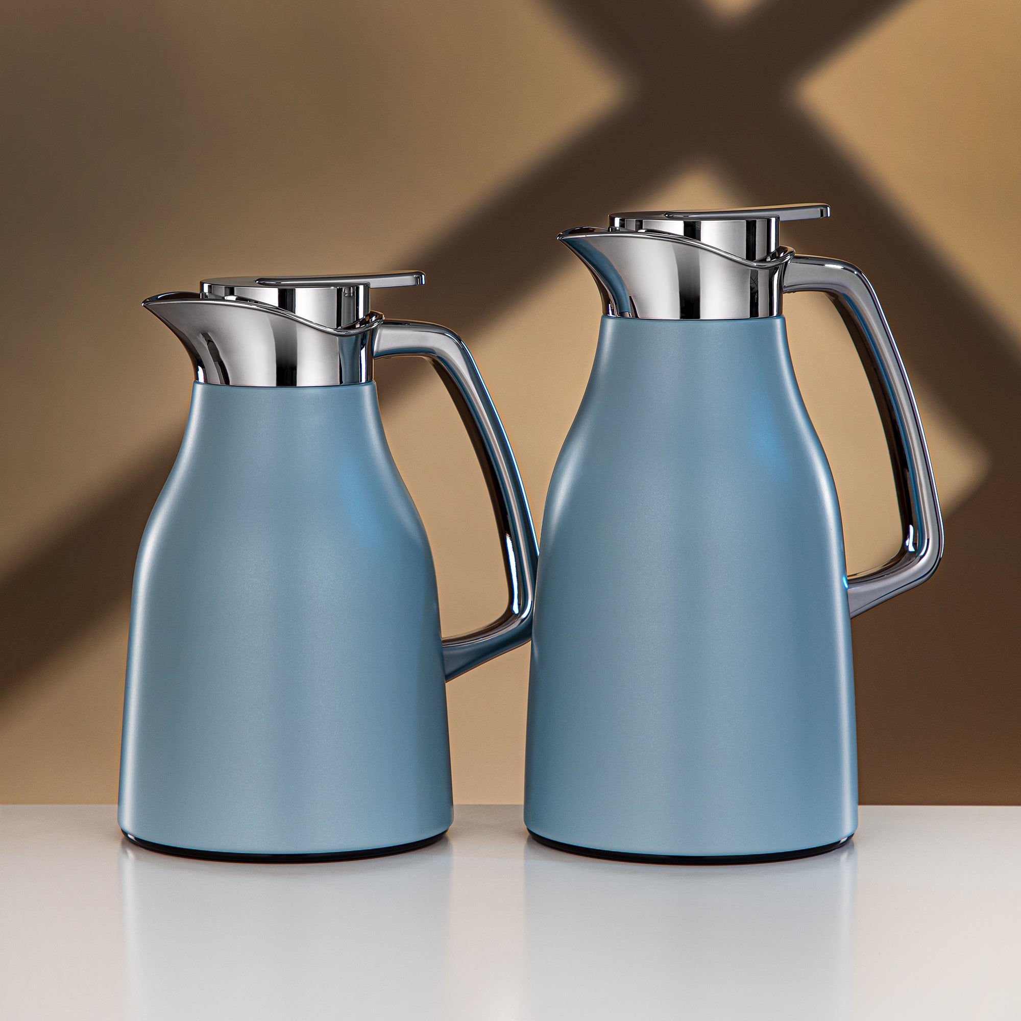 طقم ترامس المرجان مطفي أزرق وفضي 0.7L + 1L (RGC-0700Q406YZC+1000Q406YZC) – تقديم أنيق | رمضان ولمّات