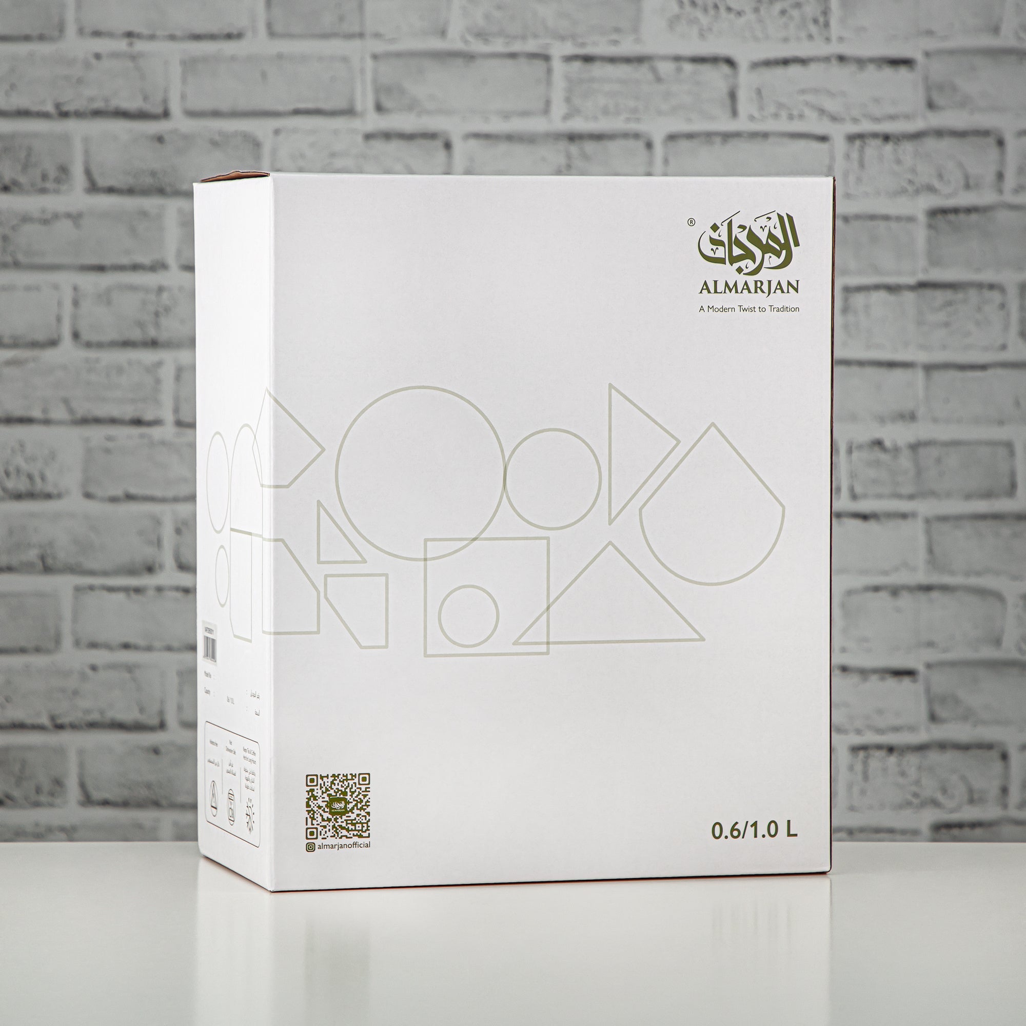 طقم ترامس المرجان زر ضغط 0.6 لتر + 1 لتر رمل وفضة (VAF2950005) - مجموعة طقم ترامس حديثة