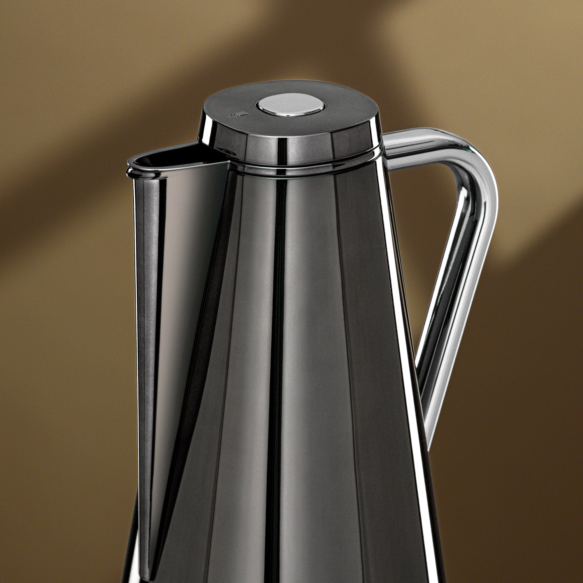 طقم ترامس المرجان 0.7 لتر + 1 لتر أسود فحمي وفضي