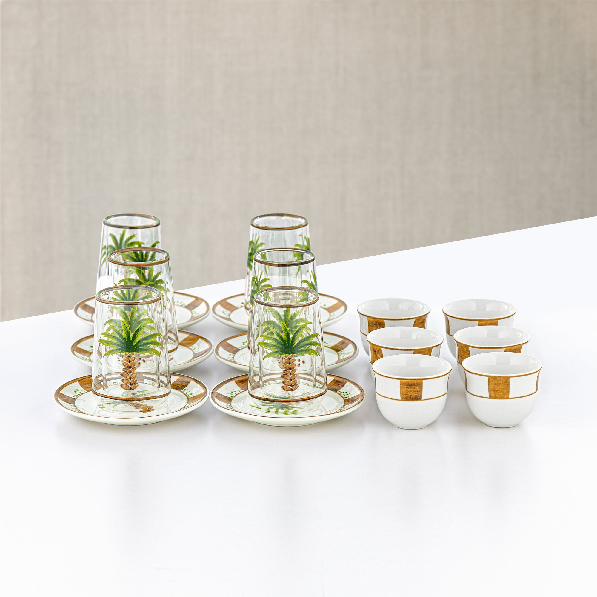 طقم تيرمس وشاي المرجان، 20 قطعة، فضي مع لمسات فيروزيّة