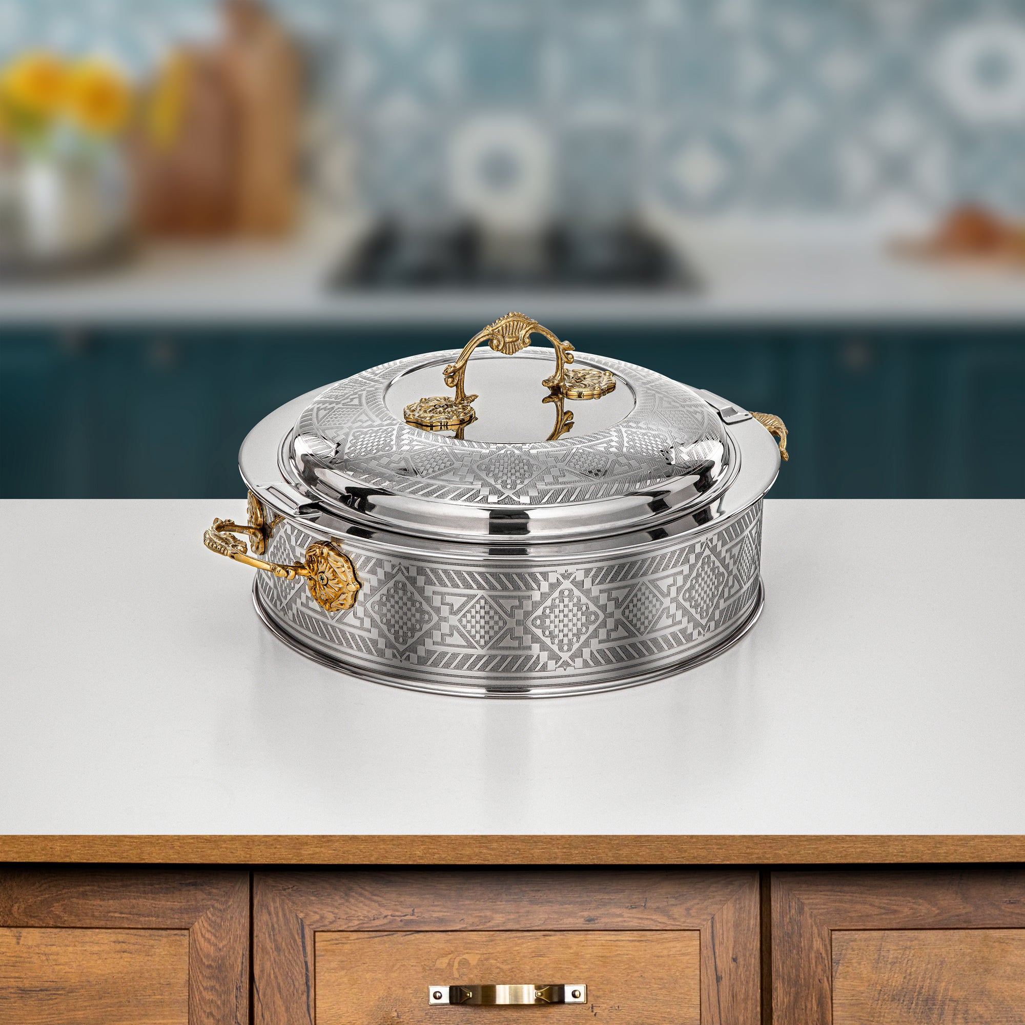 حرارات المرجان ٣٠ سم فضي وذهبي – مجموعة أريج