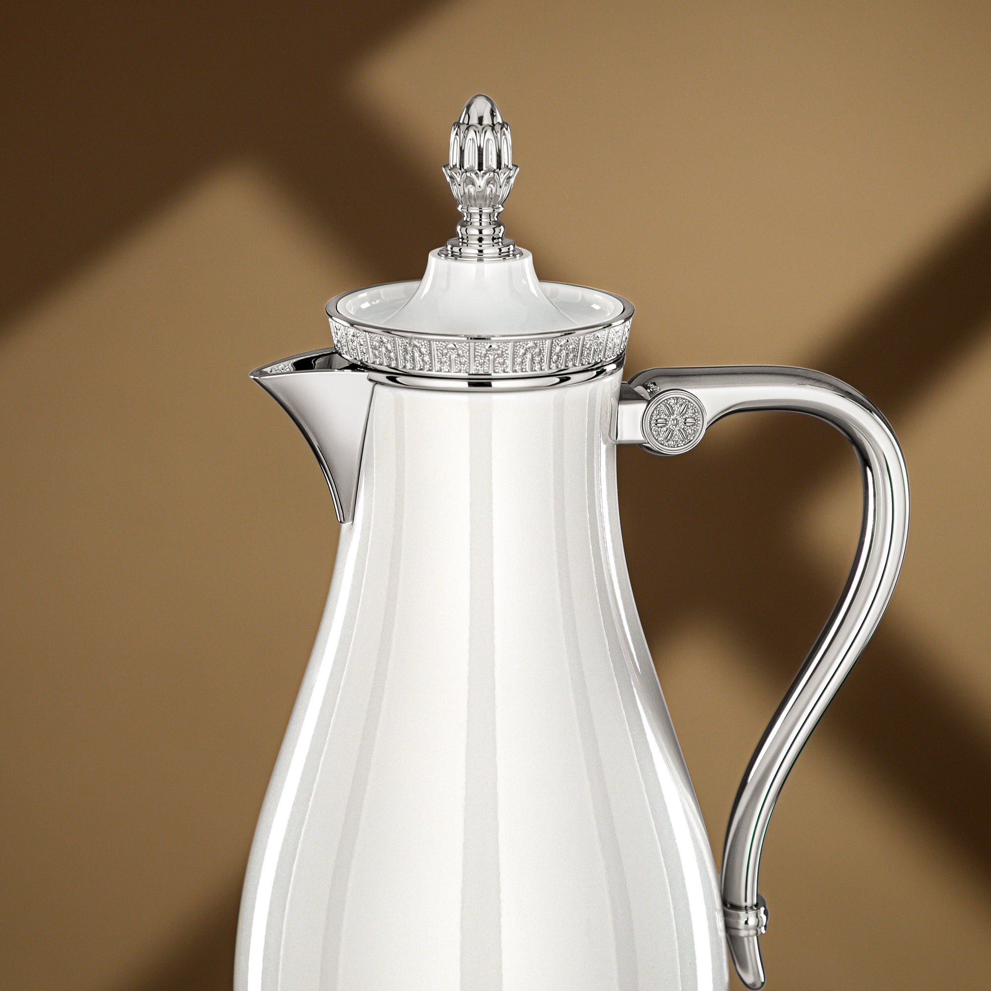 طقم ترامس المرجان 0.7 لتر + 1 لتر أبيض وفضي